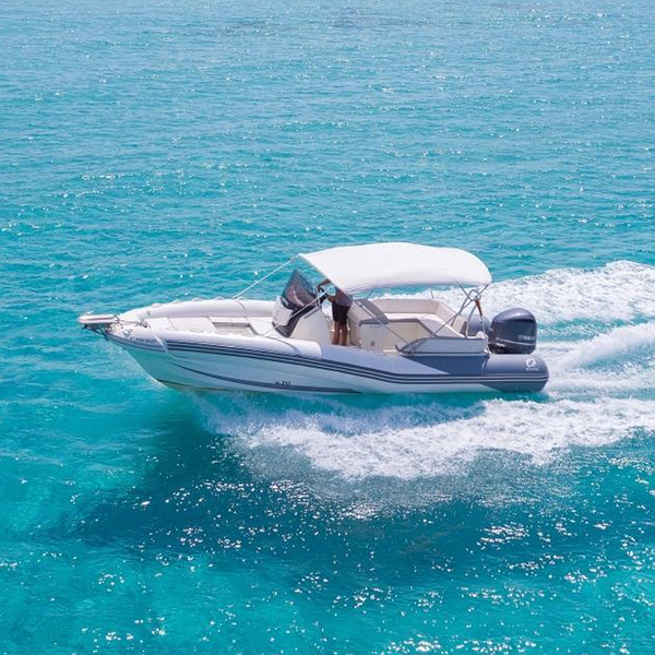 Alquilar Barco ZODIAC N-ZO 760
