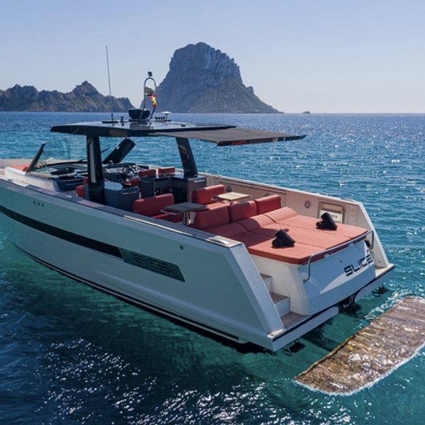 Alquilar Barco FJORD 48 S