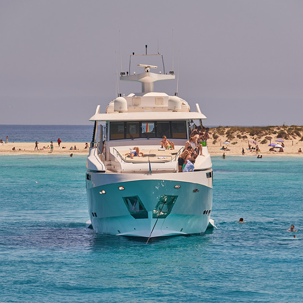 Alquilar Barco EXPLORER 92