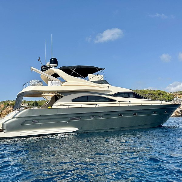 Alquilar Barco ASTONDOA 80