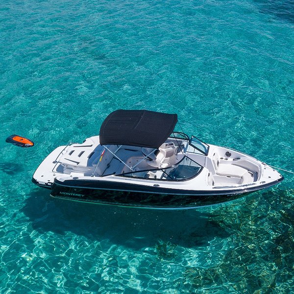 Alquilar Barco MONTEREY 244 FS