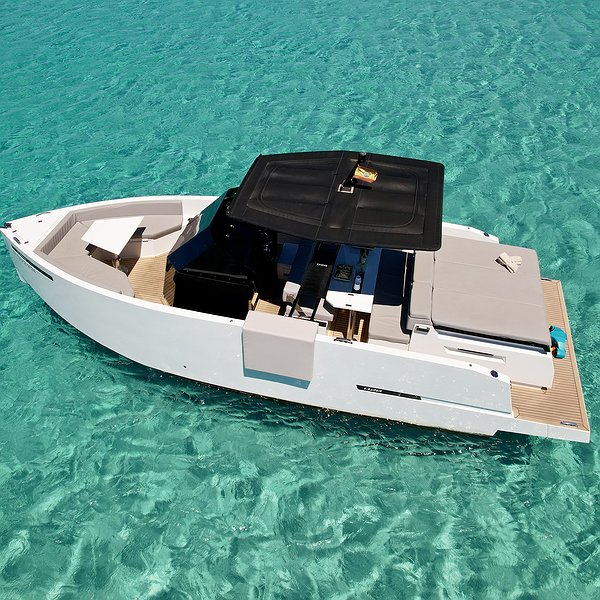 Alquilar Barco D28 C