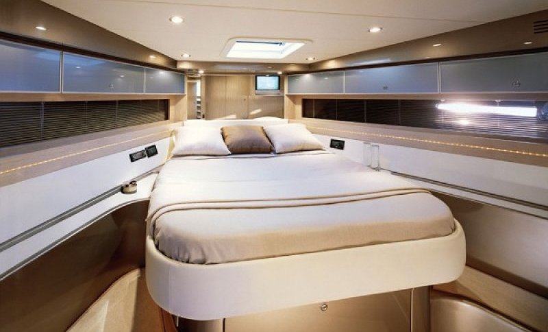 RIVA RIVALE 52
