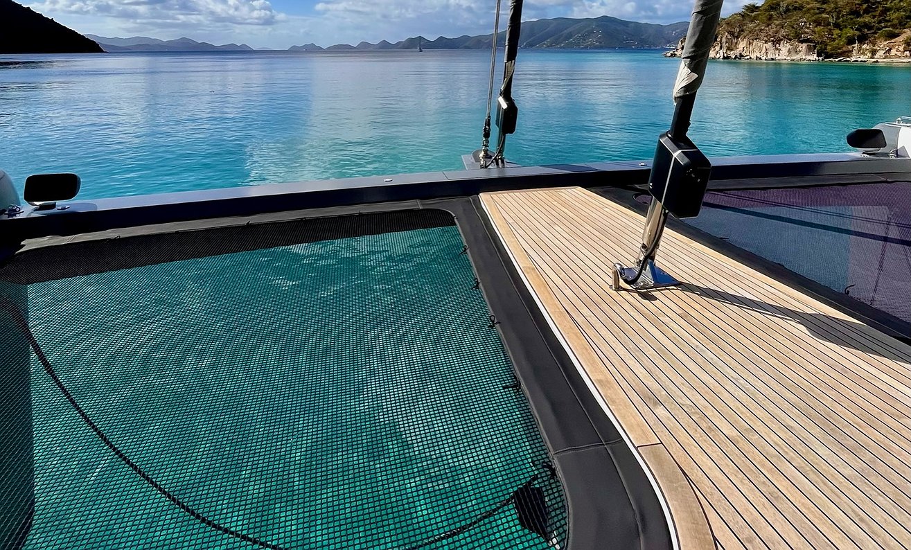 SUNREEF 70