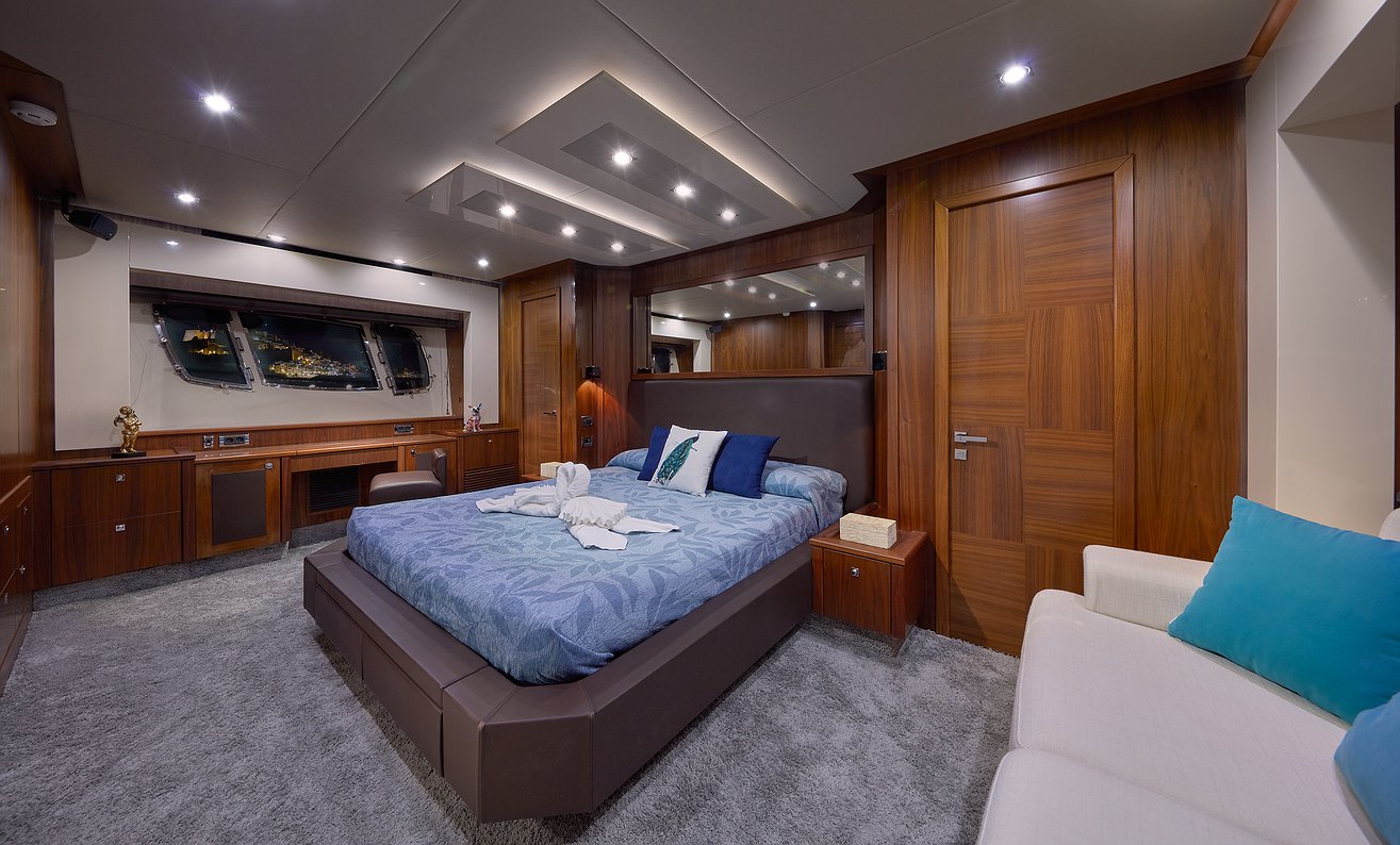 SUNSEEKER PREDATOR 84 A