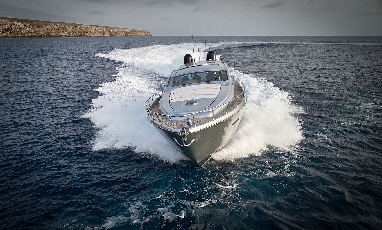 PERSHING 72 L