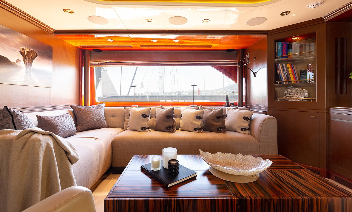 BENETTI 148