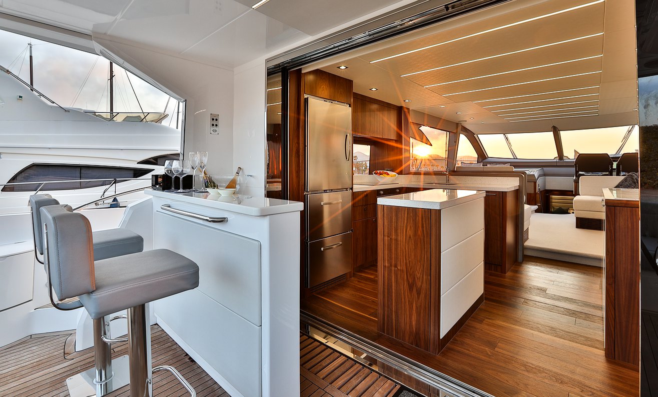 SUNSEEKER MANHATTAN 66