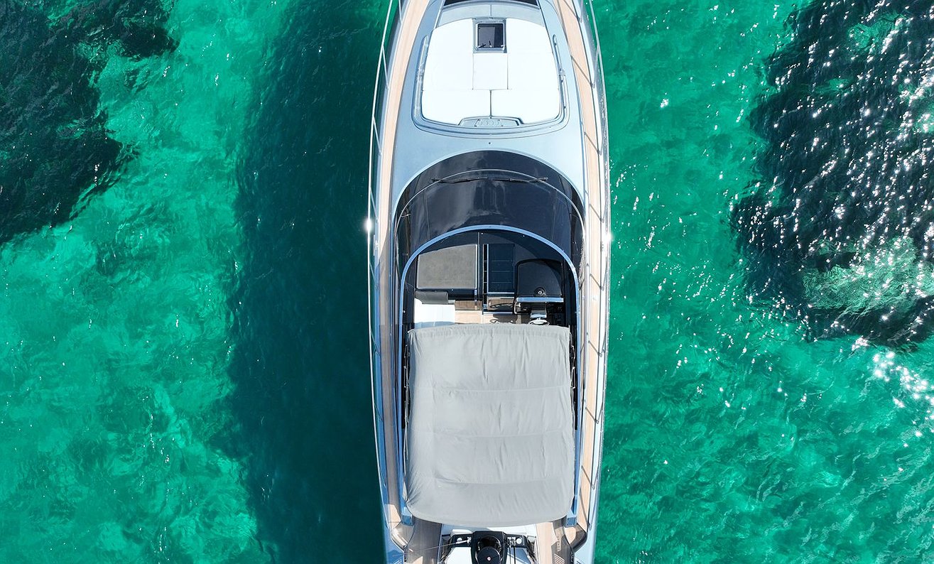 RIVA RIVALE 56