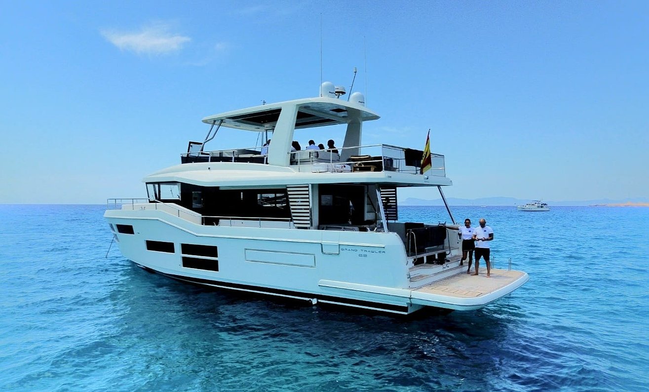 BENETEAU GRAN TRAWLER 62GT