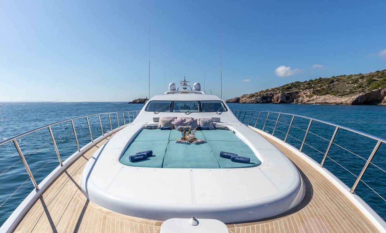 MANGUSTA 108 B