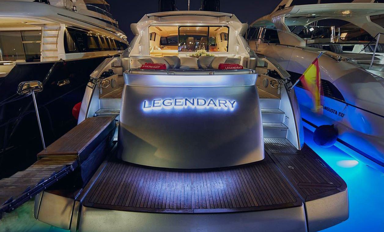 PERSHING 72 L