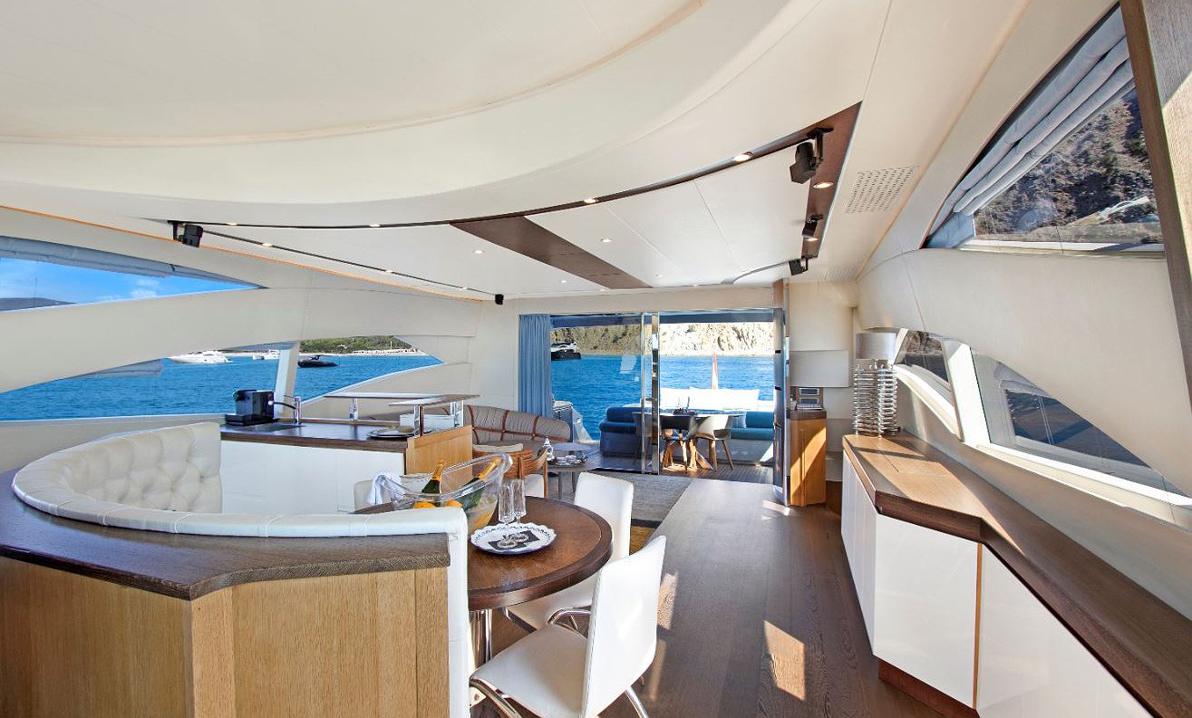 PERSHING 90 I