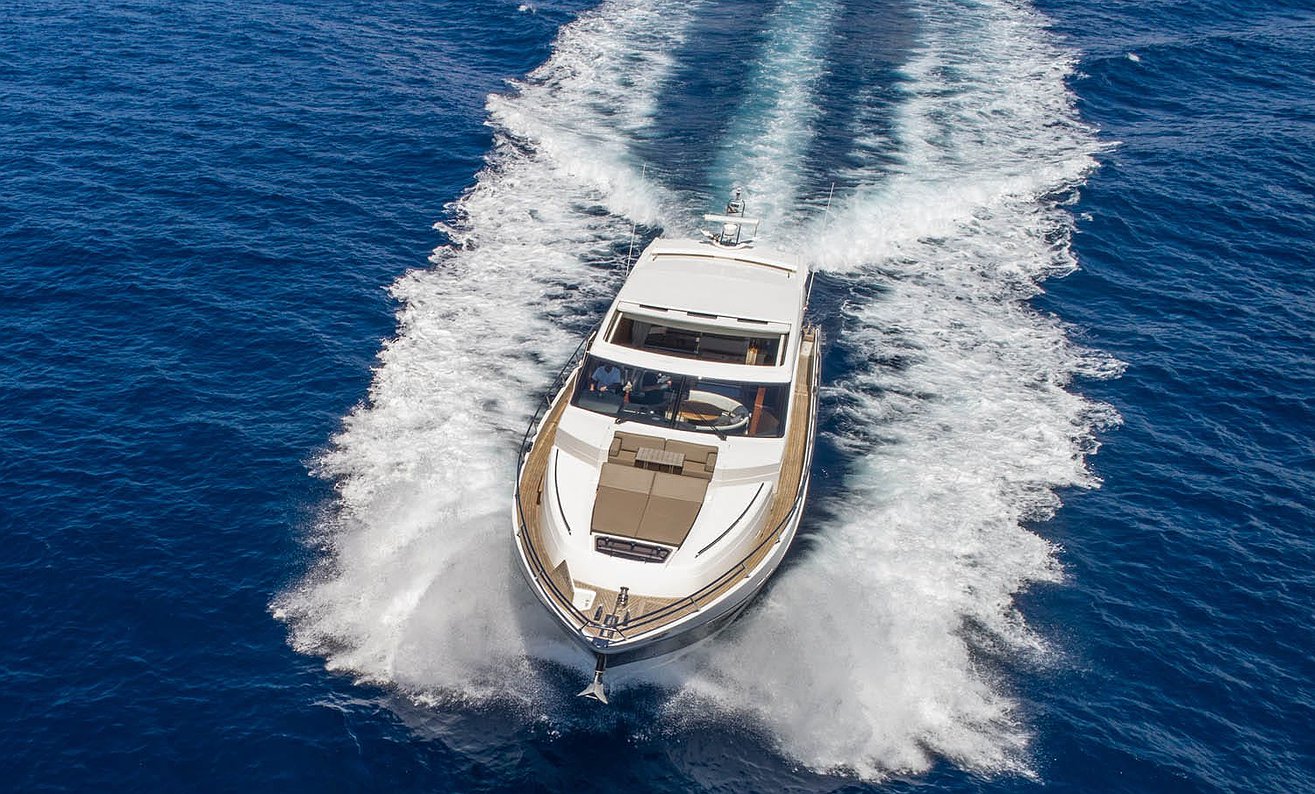 PRINCESS V72 RT