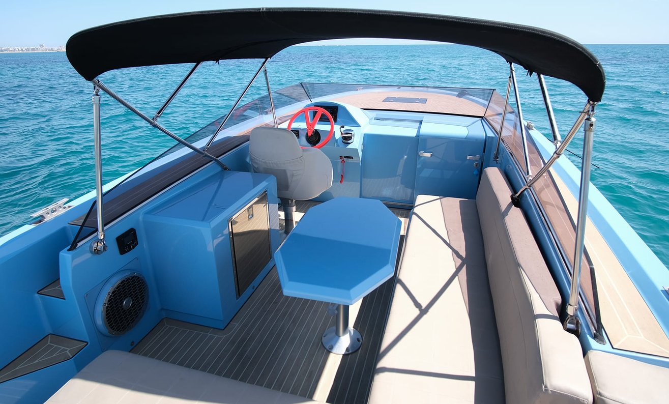 VANQUISH 32