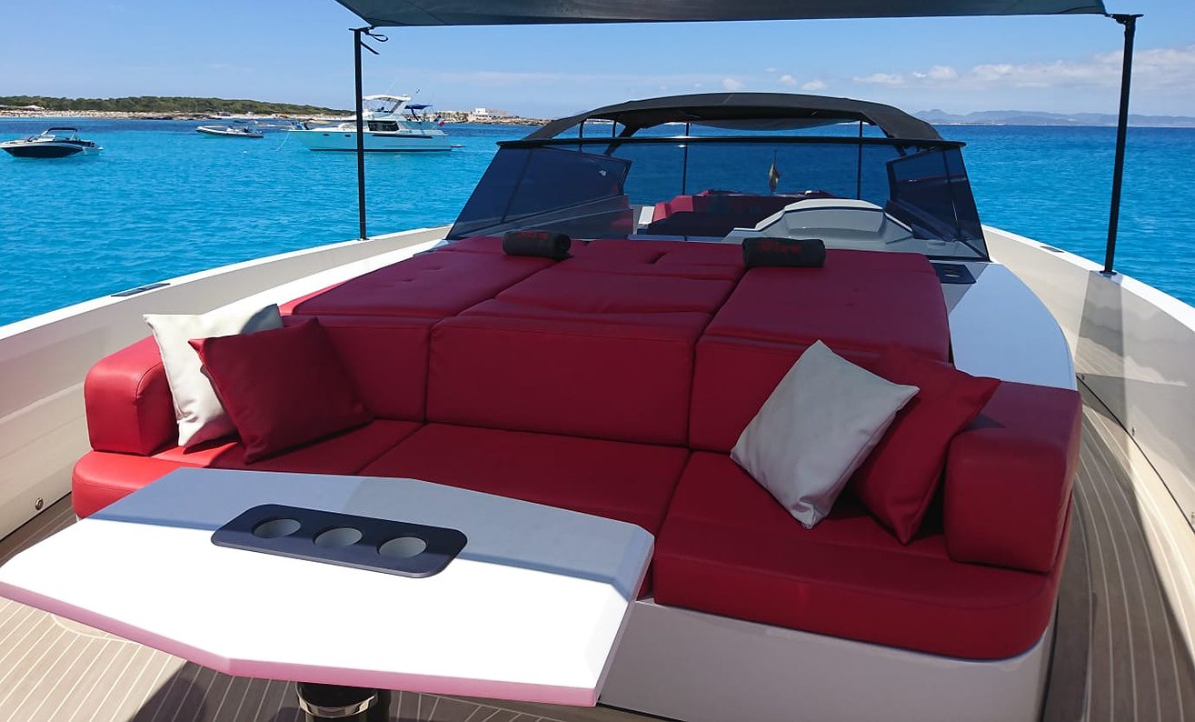 VANQUISH 54 D