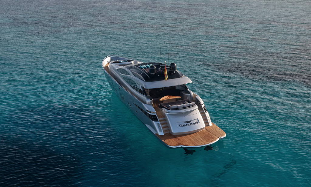 PERSHING 90 D