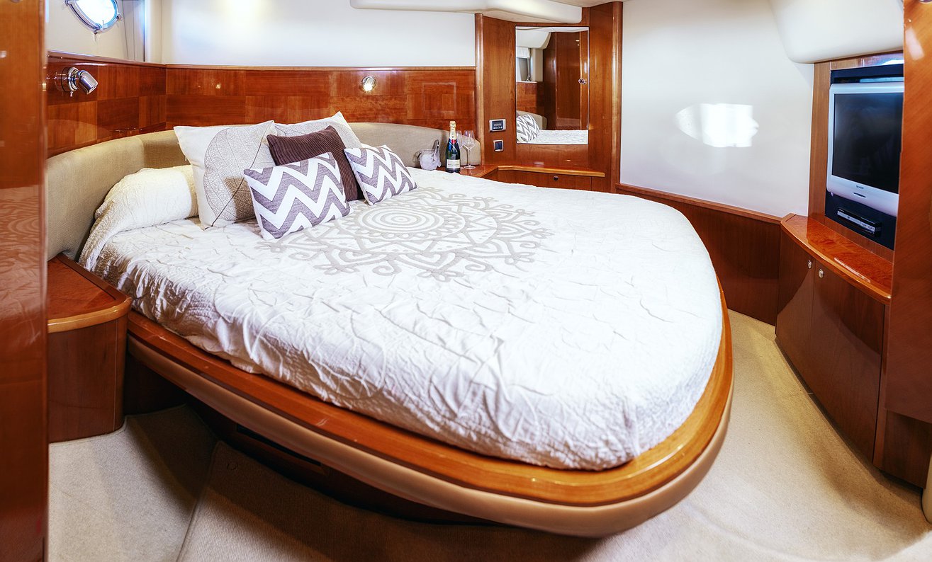 PRINCESS V58 S