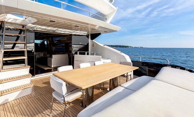 SUNSEEKER PREDATOR 84 A