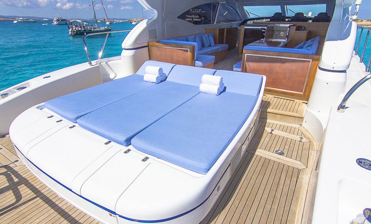 MANGUSTA 72