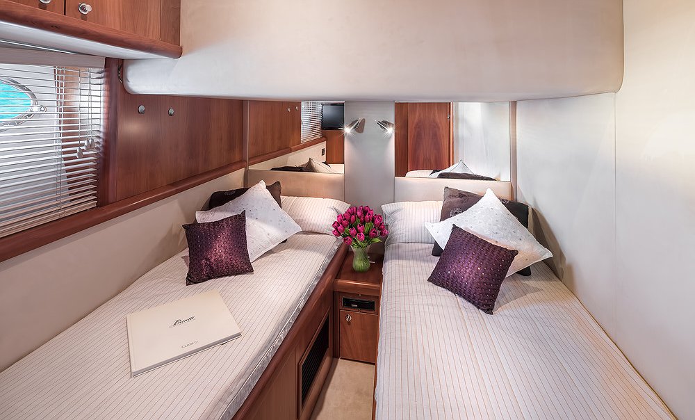 SUNSEEKER PREDATOR 72